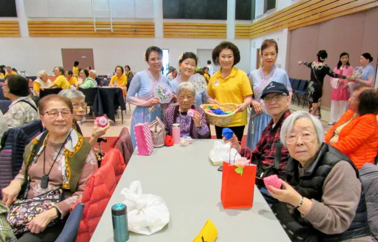 Carefirst_womens_group_mothers_day-celebration_Yummy_Yummy_Lunch_2025_members_presented_gifts_to_seniors