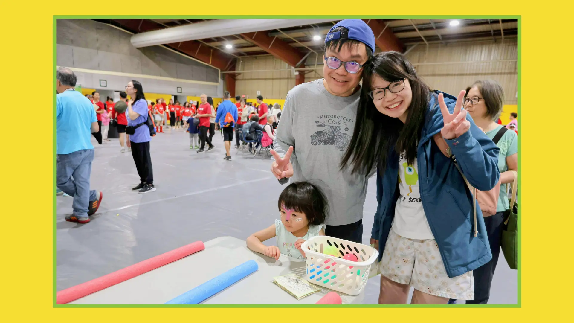 Mon_Sheong_Walk_&_Fun_fundraising_event_2025_game_booth_family_participated