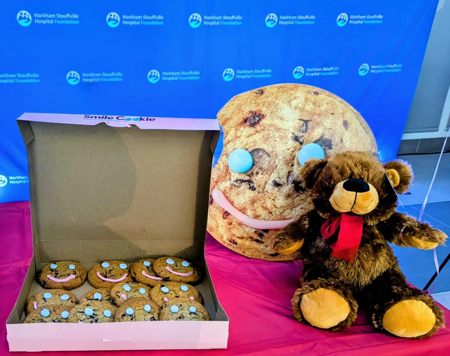 Tim_Hortons_Smile_Cookie_funderaising_campaign_2025_Smile_Cookie_display