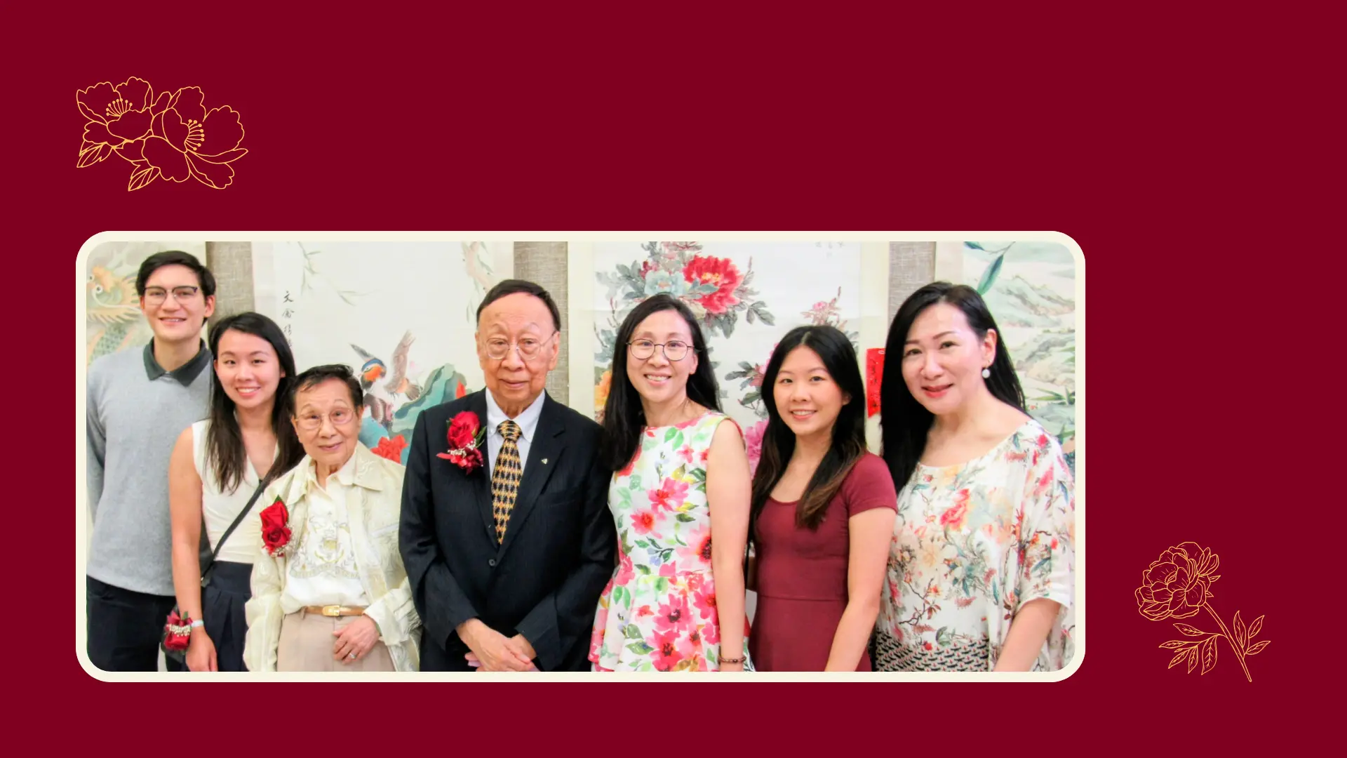 Mr_&_Mrs_Lo_The_Fifth_Peony_Art_exhibition_with_family_members_&_friends