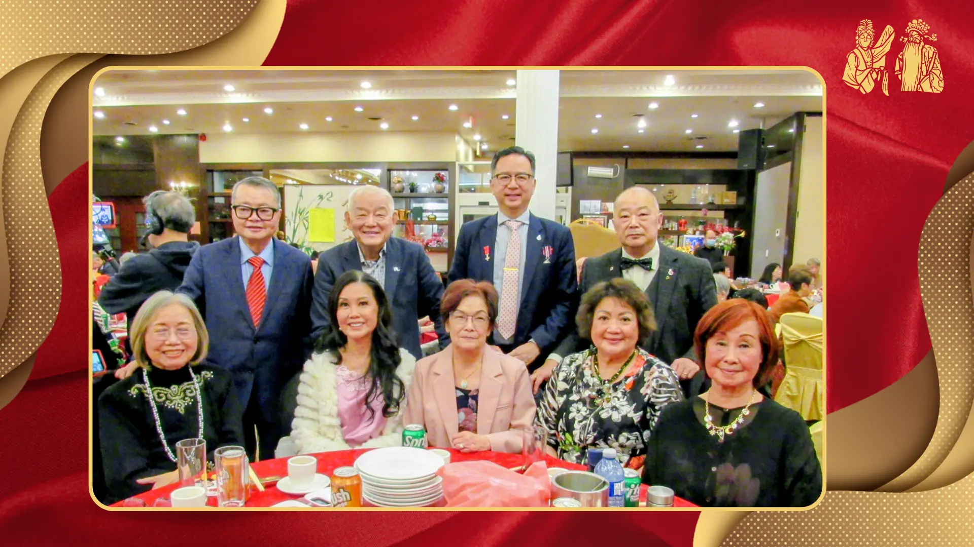 Toronto_Chinese_Opera_Associations_celebration_dinner_2025_guests_group_photo